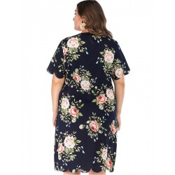 Size is 1XL Short Sleeve Floral Scalloped Dresses For Women Plus Size