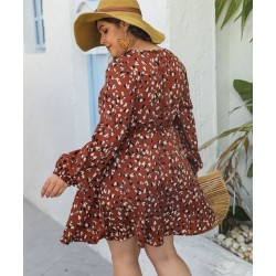 Size is 1XL Plus Size Casual V Neck Long Sleeve Floral Mini Dresses